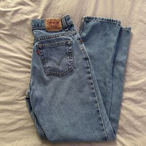 Levi’s 550 straight leg jeans